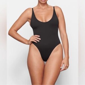 Skims Scoopneck One Piece Swimsuit
